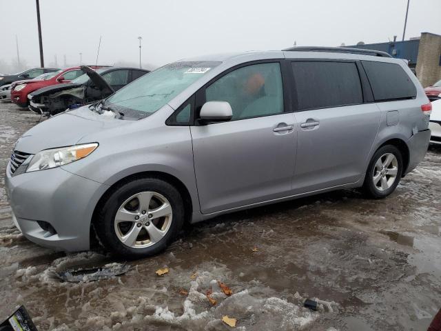 Photo 1 from auction – 2013 TOYOTA SIENNA LE with VIN 5TDKK3DC2DS378641