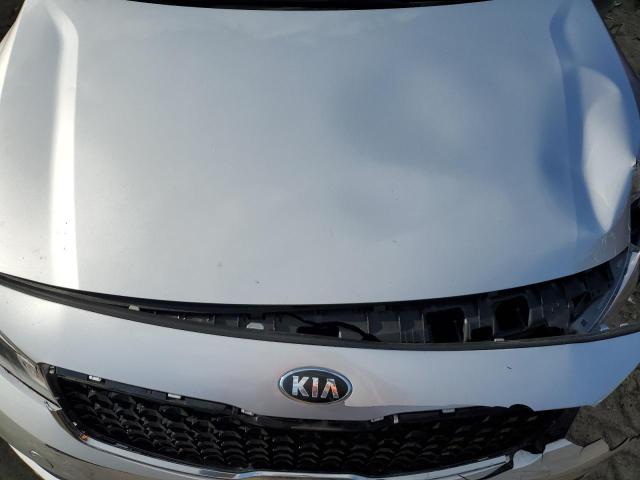 Photo 11 from auction – 2017 KIA FORTE LX with VIN 3KPFK4A78HE104312