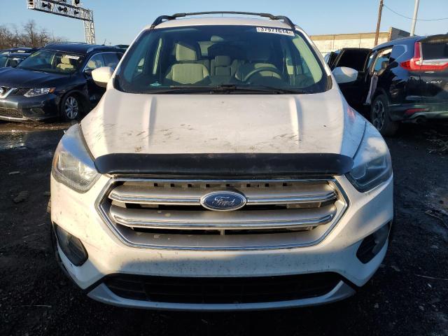 Photo 5 from auction – 2017 FORD ESCAPE SE with VIN 1FMCU9GD9HUC77826
