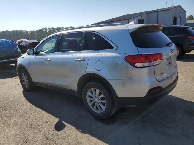 Photo 2 from auction – 2016 KIA SORENTO LX with VIN 5XYPG4A37GG156020
