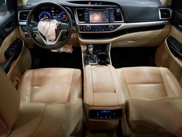 Photo 8 from auction – 2017 TOYOTA HIGHLANDER with VIN 5TDJZRFH3HS366636
