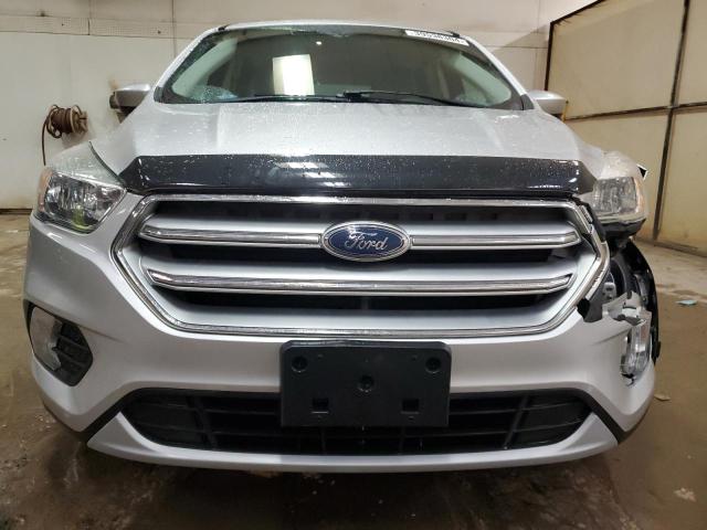 Photo 5 from auction – 2017 FORD ESCAPE SE with VIN 1FMCU0GD6HUE18833