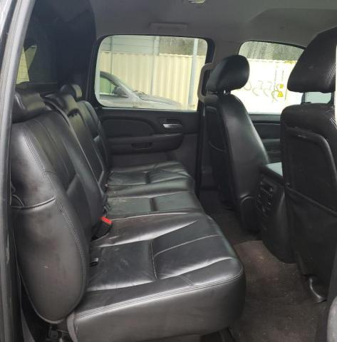 Photo 10 from auction – 2011 CHEVROLET AVALANCHE with VIN 3GNTKFE32BG171173
