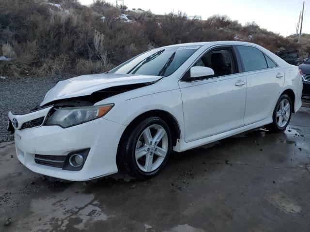 TOYOTA CAMRY L 2014 with VIN 4T1BF1FK2EU742093 - Photo from auction