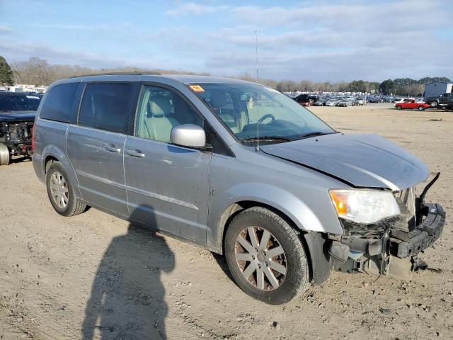 Photo 4 from auction – 2015 CHRYSLER TOWN & COU with VIN 2C4RC1BG2FR538681