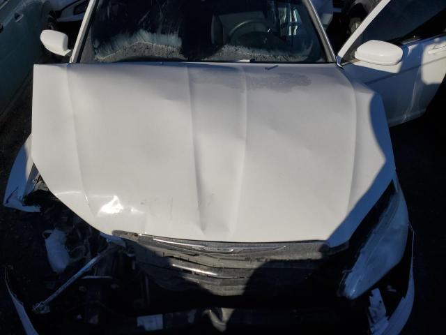 Photo 12 from auction – 2013 CHRYSLER 200 LX with VIN 1C3CCBAB4DN606494