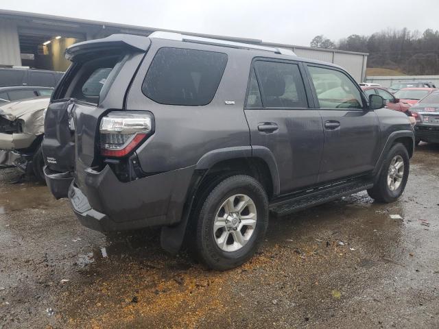 Photo 3 from auction – 2018 TOYOTA 4RUNNER SR with VIN JTEZU5JR8J5178051