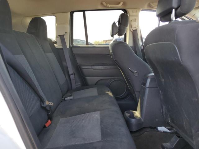 Foto 10 de la subasta – 2016 JEEP COMPASS SP con VIN 1C4NJCBA5GD611977