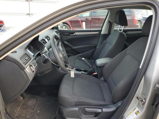 Photo 7 from auction – 2013 VOLKSWAGEN PASSAT S with VIN 1VWAP7A32DC032435