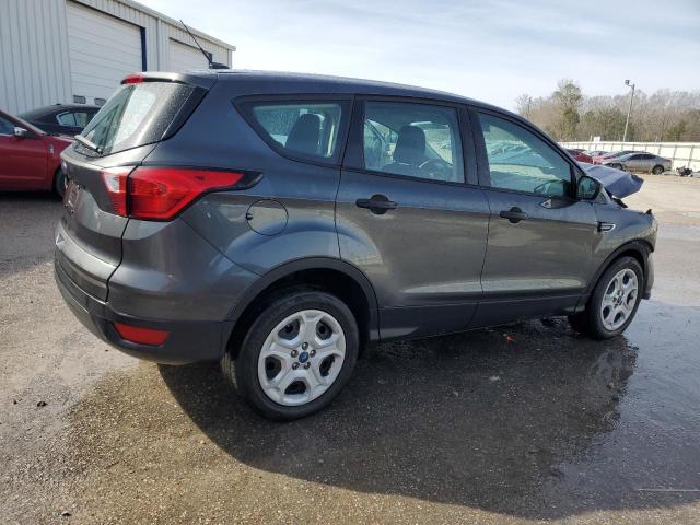 Photo 3 from auction – 2019 FORD ESCAPE S with VIN 1FMCU0F72KUC19572