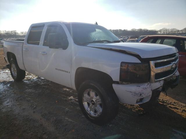 Foto 4 de la subasta – 2007 CHEVROLET SILVERADO con VIN 2GCEK13M771599515