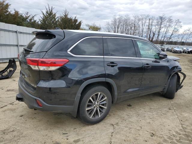Photo 3 from auction – 2017 TOYOTA HIGHLANDER with VIN 5TDJZRFHXHS404458