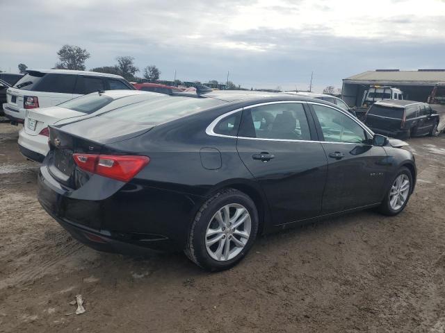 Photo 3 from auction – 2017 CHEVROLET MALIBU LT with VIN 1G1ZE5ST5HF215002