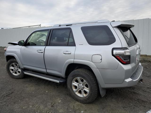 Photo 2 from auction – 2017 TOYOTA 4RUNNER SR with VIN JTEBU5JR6H5476979
