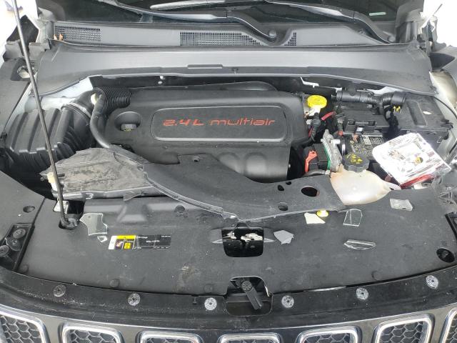 Photo 11 from auction – 2018 JEEP COMPASS LA with VIN 3C4NJCBB4JT227618