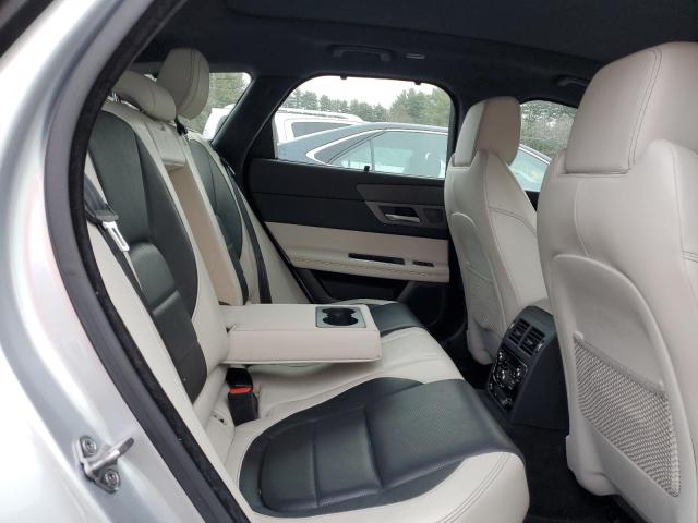 Photo 10 from auction – 2018 JAGUAR XF S with VIN SAJBM2FV0JCY63085