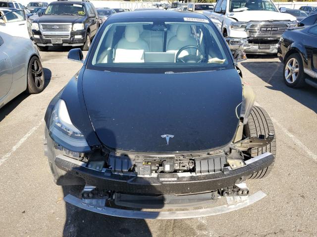Photo 5 from auction – 2018 TESLA MODEL 3 with VIN 5YJ3E1EA5JF166443