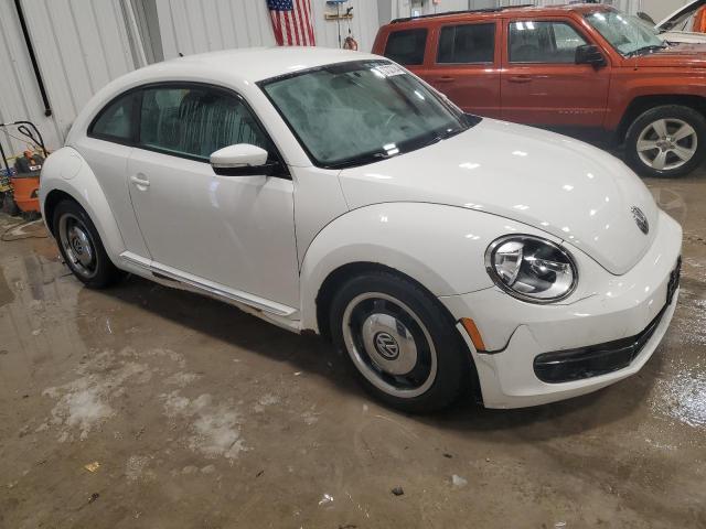 Photo 4 from auction – 2012 VOLKSWAGEN BEETLE with VIN 3VWJP7AT3CM622446