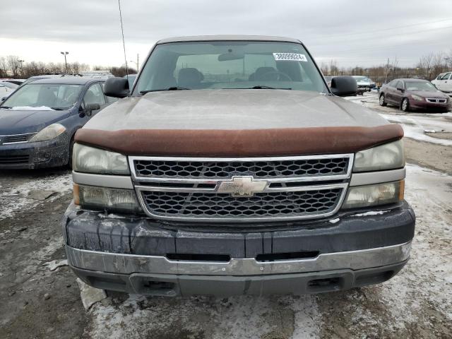 Photo 5 from auction – 2005 CHEVROLET SILVERADO with VIN 1GCHK29U05E185059