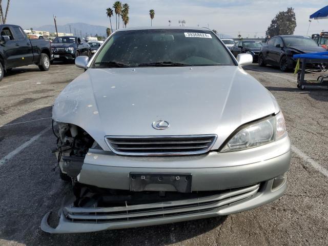 Photo 5 from auction – 2001 LEXUS ES 300 with VIN JT8BF28G610341844