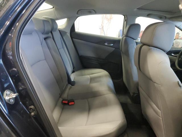 Photo 10 from auction – 2018 HONDA CIVIC EX with VIN 19XFC2F75JE033800