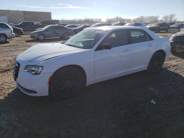 Photo 1 from auction – 2019 CHRYSLER 300 TOURIN with VIN 2C3CCAAG4KH700886