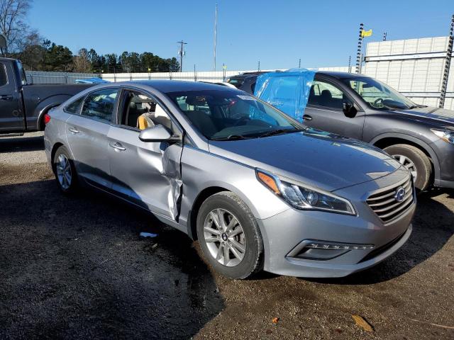 Photo 4 from auction – 2015 HYUNDAI SONATA SE with VIN 5NPE24AF2FH209729