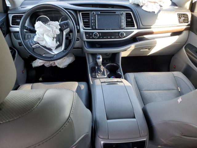 Photo 8 from auction – 2016 TOYOTA HIGHLANDER with VIN 5TDDKRFH5GS225342