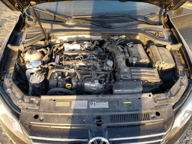Photo 11 from auction – 2015 VOLKSWAGEN PASSAT SE with VIN 1VWBV7A32FC097329