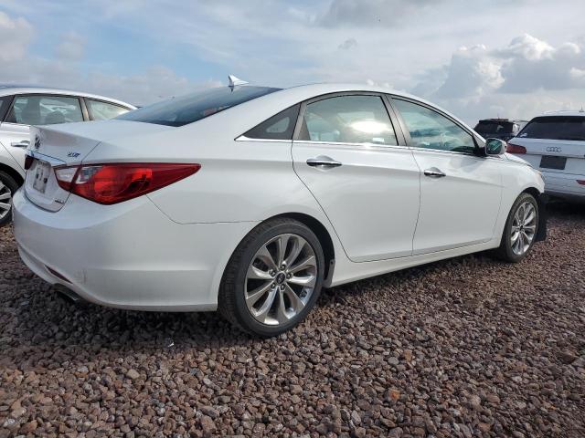 Photo 3 from auction – 2011 HYUNDAI SONATA SE with VIN 5NPEC4AB0BH218854