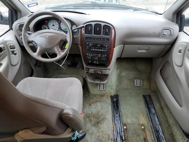 Photo 8 from auction – 2002 CHRYSLER TOWN & COU with VIN 2C4GP44342R771494