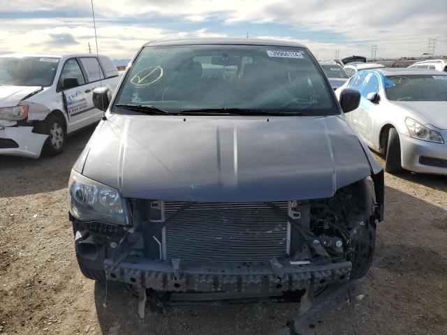 Photo 5 from auction – 2016 CHRYSLER TOWN & COU with VIN 2C4RC1HG3GR133454