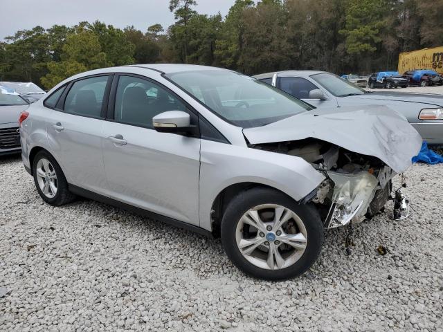Foto 4 de la subasta – 2013 FORD FOCUS SE con VIN 1FADP3F29DL132417