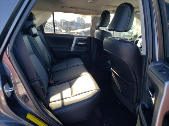 Photo 11 from auction – 2015 TOYOTA 4RUNNER SR with VIN JTEBU5JR5F5261929