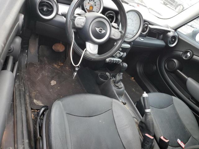 Photo 8 from auction – 2008 MINI COOPER with VIN WMWMF33508TT67268
