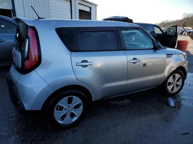 Photo 3 from auction – 2016 KIA SOUL with VIN KNDJN2A22G7875485