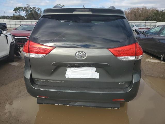 Photo 6 from auction – 2012 TOYOTA SIENNA XLE with VIN 5TDYK3DC4CS229057