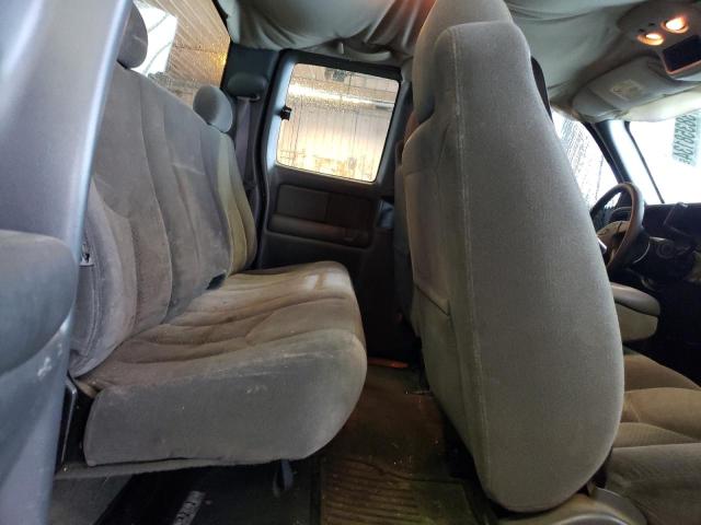Photo 10 from auction – 2004 CHEVROLET SILVERADO with VIN 1GCHK29294E364116