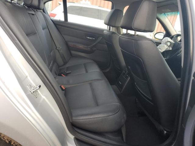 Photo 10 from auction – 2006 BMW 325 XI with VIN WBAVD13596KV11627