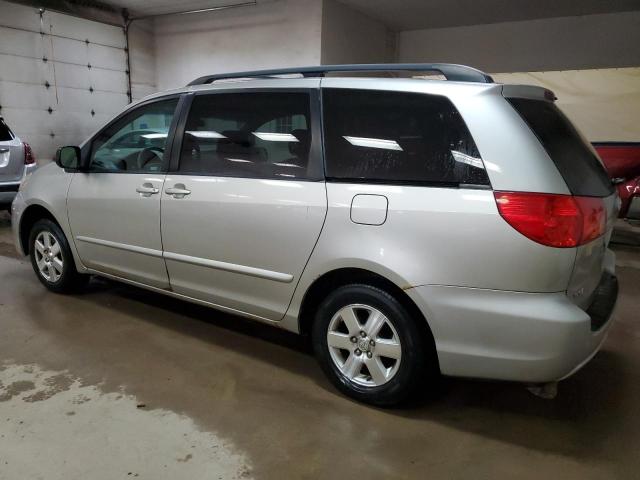 Photo 2 from auction – 2010 TOYOTA SIENNA CE with VIN 5TDKK4CC9AS327592