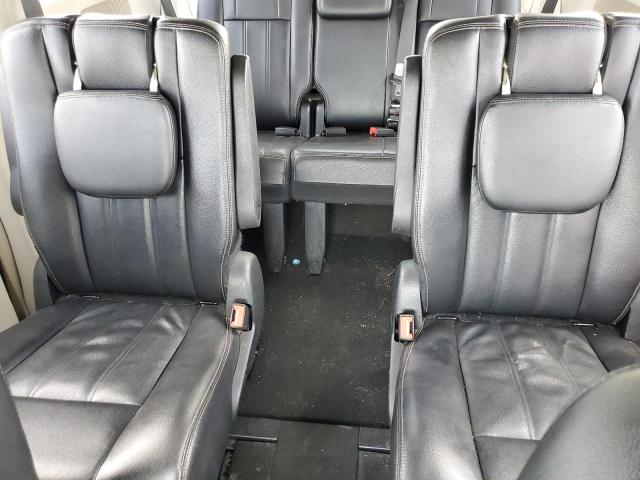 Photo 10 from auction – 2014 CHRYSLER TOWN & COU with VIN 2C4RC1BG2ER324255