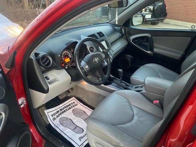 Photo 9 from auction – 2007 TOYOTA RAV4 LIMIT with VIN JTMBD31V375122275