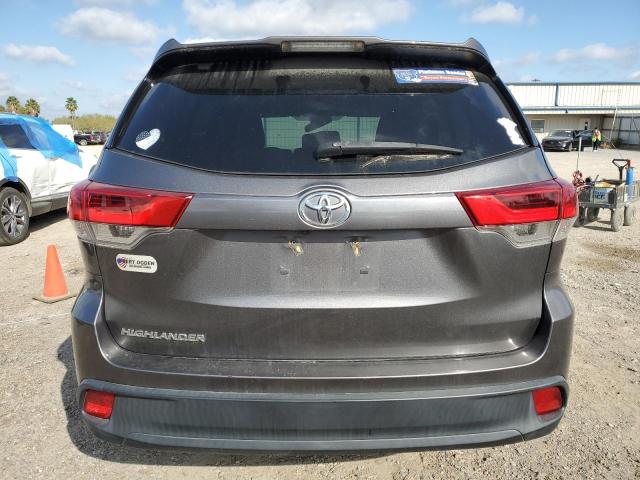 Photo 6 from auction – 2018 TOYOTA HIGHLANDER with VIN 5TDZARFH2JS035658