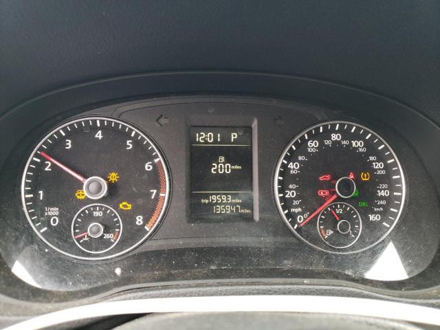 Photo 9 from auction – 2014 VOLKSWAGEN PASSAT S with VIN 1VWAT7A30EC077631