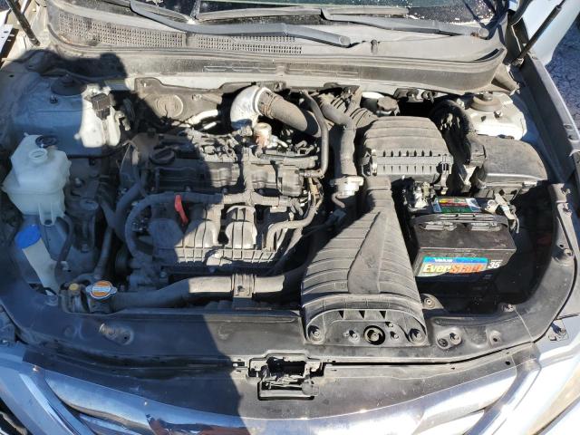 Photo 11 from auction – 2011 HYUNDAI SONATA SE with VIN 5NPEC4AB7BH239216