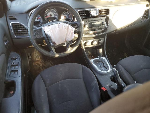 Foto 8 de la subasta – 2014 CHRYSLER 200 LX con VIN 1C3CCBAB7EN208634