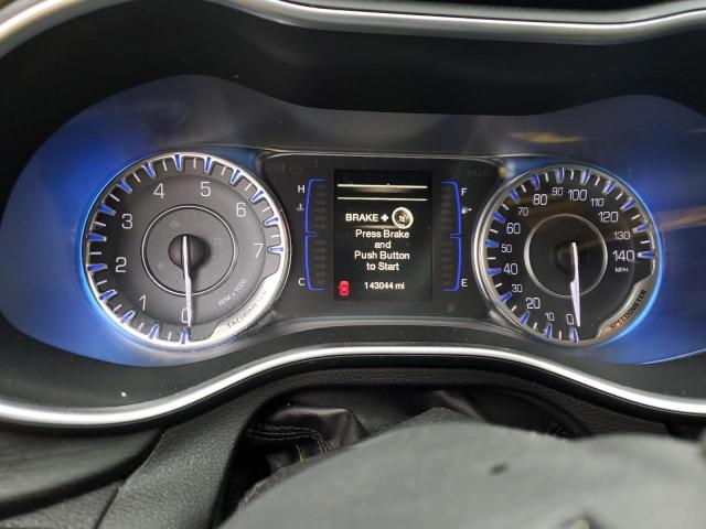 Photo 9 from auction – 2015 CHRYSLER 200 LIMITE with VIN 1C3CCCAB3FN578194