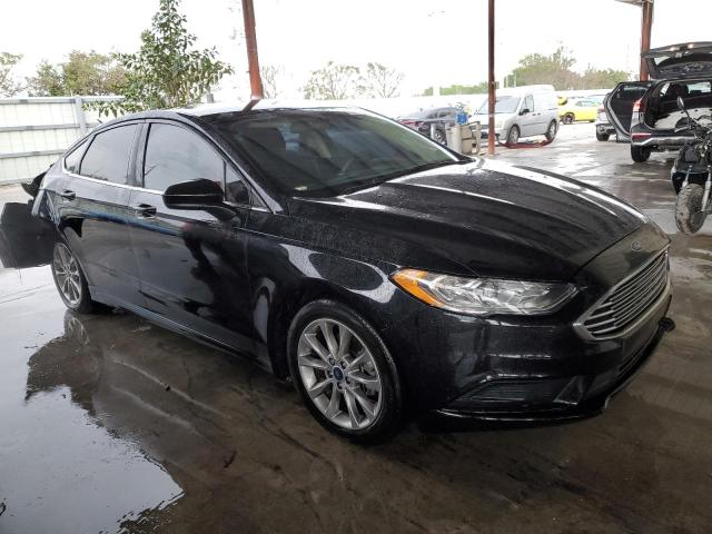 Photo 4 from auction – 2017 FORD FUSION SE with VIN 3FA6P0H79HR372039