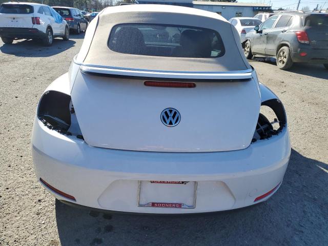 Photo 6 from auction – 2014 VOLKSWAGEN BEETLE with VIN 3VW5P7AT8EM804986