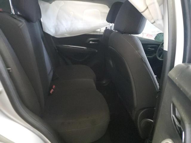 Photo 10 from auction – 2018 CHEVROLET TRAX LS with VIN KL7CJNSB2JB608143